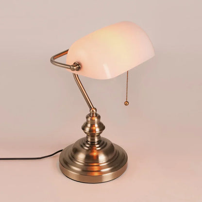 Desk lamp