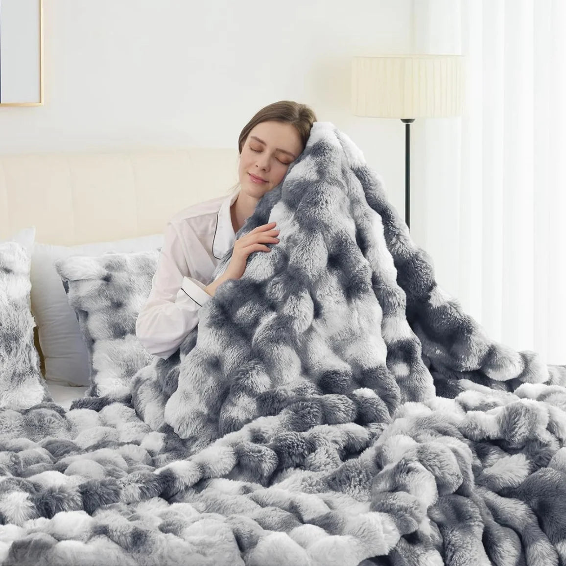 1pc Faux Rabbit Fleece Blanket