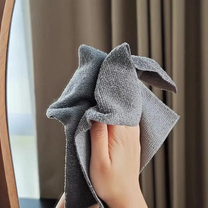 Roll of 50 Reusable Cleaning Cloths